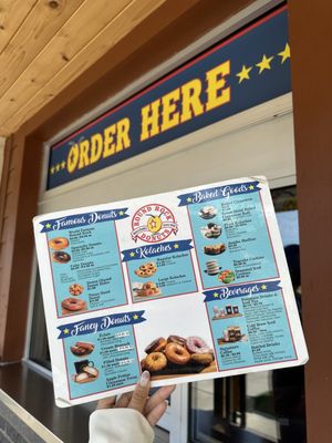 Round Rock Donuts by null