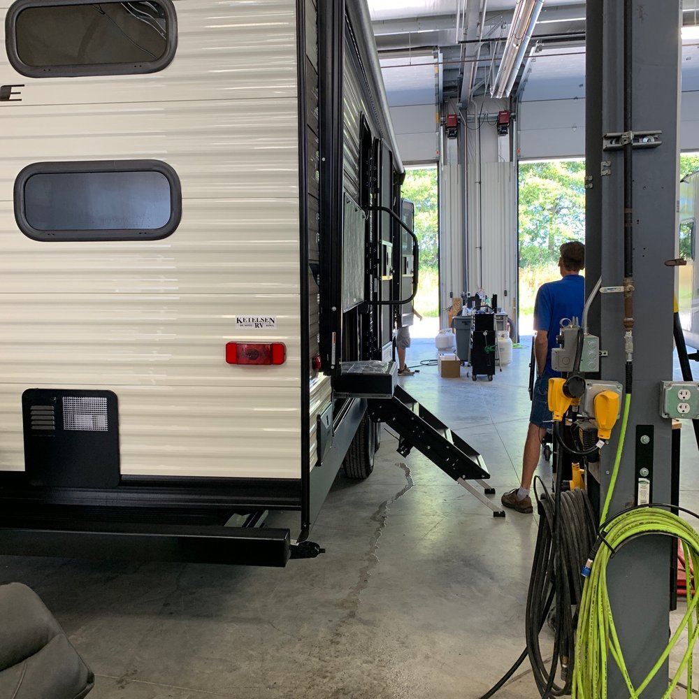 Ketelsen RV - Shop area - RV Repair Near Me - De Soto, Iowa