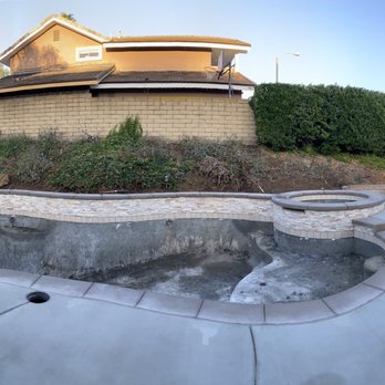 Newport Landscape - Before - Landscaping Near Me Newport Landscape - Before - Landscaping Near Me