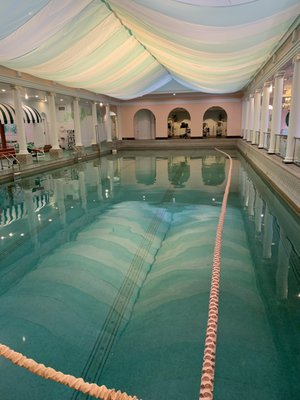 The Greenbrier by null
