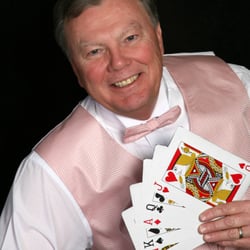 Mickeys Magic Show - Cool Magic Card Tricks
