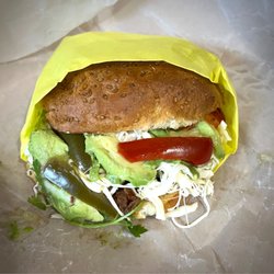 Cemitas Poblanas Don Adrian