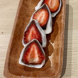 Lait Night - Ichigo Daifuku (2)