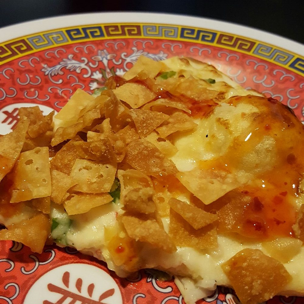 Fong's Pizza - Yum - Pizza Near Me - Des Moines, Iowa Fong's Pizza - Yum - Pizza Near Me - Des Moines, Iowa