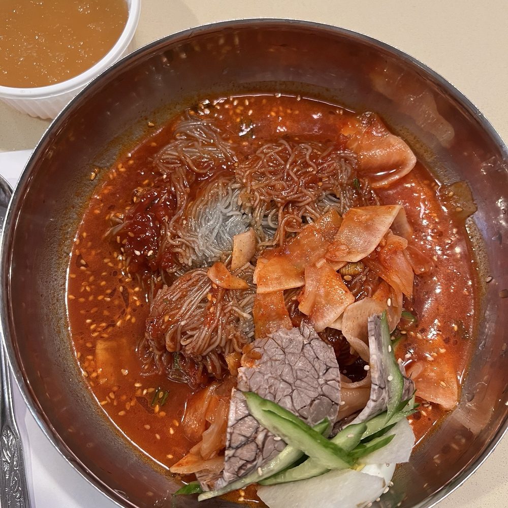 bibim naengmyeon bibim naengmyeon