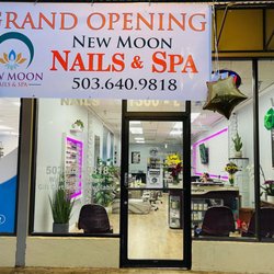 New Moon Nails and Spa