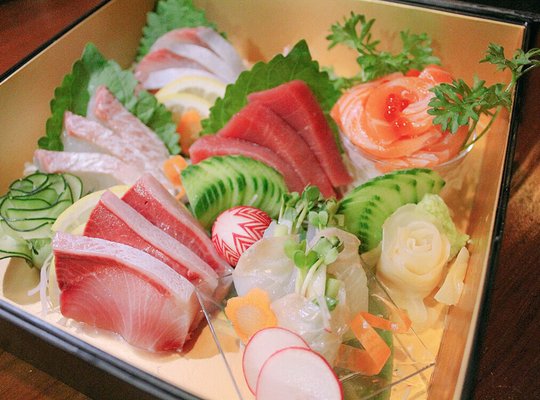 Zen Japanese Izakaya by null