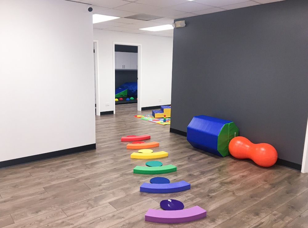 Little Steps Pediatric Therapy - child therapist in Willowbrook, IL