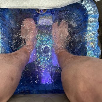 702 Nail Lounge - Taking the plunge - Nail Salons Near Me - Henderson, Nevada