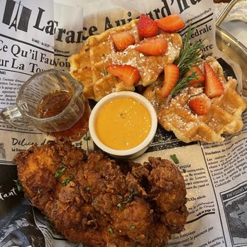 Sisterita - Waffle and Fried Chicken - Breakfast & Brunch Near Me - San Francisco, California Sisterita - Waffle and Fried Chicken - Breakfast & Brunch Near Me - San Francisco, California