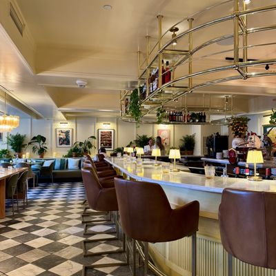 Clayton Hotel & Members Club by null