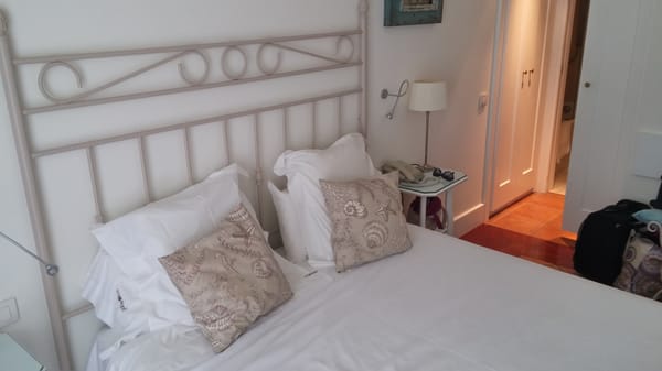 Hotel Les Rotes by null