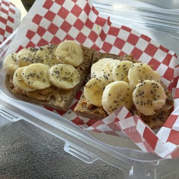 Raw Blendz - PB & Banana loaded toast - Juice Bars & Smoothies Near Me - Salem, Oregon Raw Blendz - PB & Banana loaded toast - Juice Bars & Smoothies Near Me - Salem, Oregon