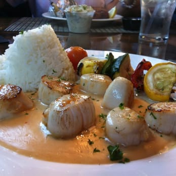 Coastal Cravings - Scallops w lobster sauce. Amazing! - Seafood Near Me - Duck, North Carolina Coastal Cravings - Scallops w lobster sauce. Amazing! - Seafood Near Me - Duck, North Carolina
