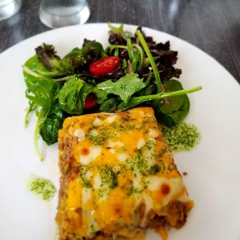Flor de Parcha - Piñón de amarillos - Gastropubs Near Me - San Juan, Puerto Rico