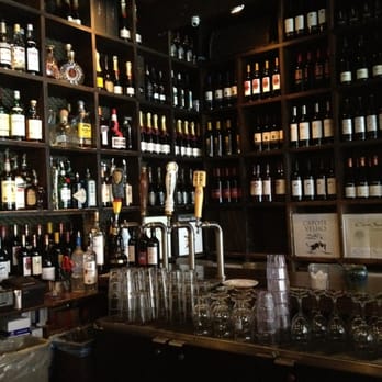 Ten Degrees Bar - Gastropubs Near Me - New York, New York