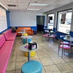 TCBY Brookhaven Circle