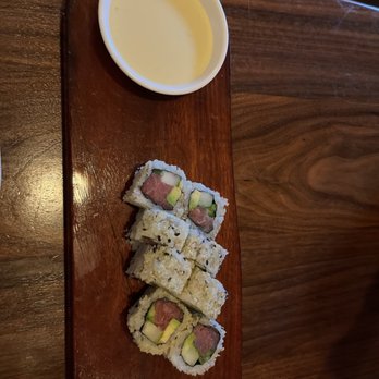 Uchi Houston - Spicy Crunchy Tuna that yellowish sauce is awful - Sushi Bars Near Me - Houston, Texas Uchi Houston - Spicy Crunchy Tuna that yellowish sauce is awful - Sushi Bars Near Me - Houston, Texas