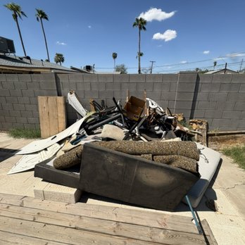 Rapid Wastes Solution - Junk Removal & Hauling Near Me Rapid Wastes Solution - Junk Removal & Hauling Near Me