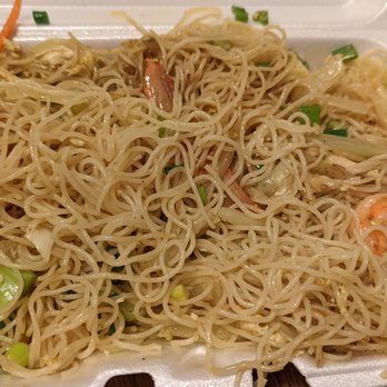 China Palace - Singapore Noodles (I alrdy took a bite of it, opps) - Chinese Near Me - North Charleston, South Carolina