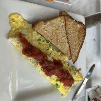 Keke's Breakfast Cafe - Fajita Omelet - Breakfast & Brunch Near Me - Orlando, Florida Keke's Breakfast Cafe - Fajita Omelet - Breakfast & Brunch Near Me - Orlando, Florida