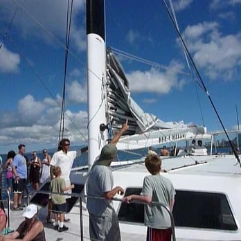 Makani Catamaran - Boating Near Me - Honolulu, Hawaii