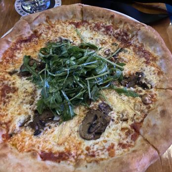 NBA Courtside Restaurant - Mushroom Pizza - Cocktail Bars Near Me - Toronto, Ontario NBA Courtside Restaurant - Mushroom Pizza - Cocktail Bars Near Me - Toronto, Ontario