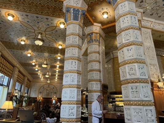 Café Imperial by null