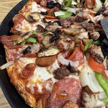 Mountain Mike's Pizza - Everest Pizza - Pizza Near Me - San Diego, California
