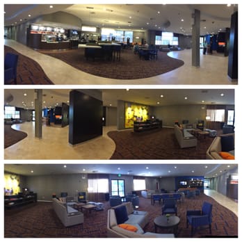 Courtyard by Marriott Vallejo Napa Valley - Main Lobby, Bistro, and Lounge areas (1st Level) - Hotels Near Me - Vallejo, California