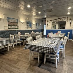 Mesoyios Greek-Cypriot Restaurant - Interior. Cute!