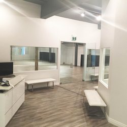 DanceLife X Centre - Walking into the spacious lobby from the entrance