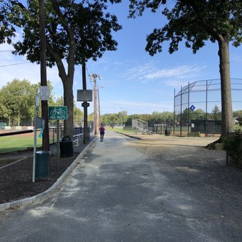 North Haledon Rec Fields - Overlook entrance - Parks Near Me - North Haledon, New Jersey