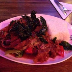 The Globe Thai - Fried duck with basil and veggies. It's killing me being a vegetarian.