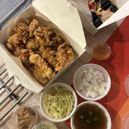 chan chan kimbap and 8pc wings