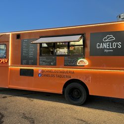 Canelos Taqueria - Food truck