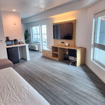 Hotel Mai - Spacious and clean. - Hotels Near Me - Long Beach, California Hotel Mai - Spacious and clean. - Hotels Near Me - Long Beach, California