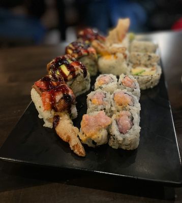 Sushi Hatsu by null