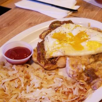 Bro Bro's BBQ - Biscuits and gravy Wow great flavors. - Barbeque Near Me - Glendale, Arizona