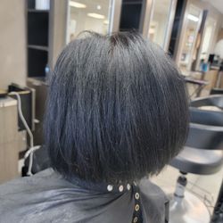 Perfectlyposhhair - Beautiful angled bob with texture and soft layers