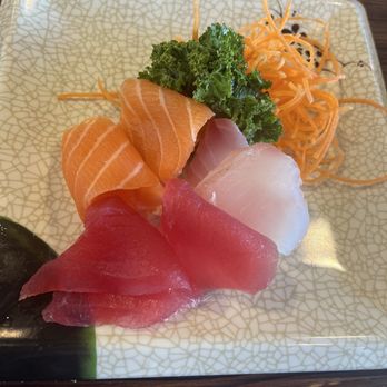 Rakuzen Sushi - Sashimi appetizer - Japanese Near Me - Hamilton, New Jersey Rakuzen Sushi - Sashimi appetizer - Japanese Near Me - Hamilton, New Jersey