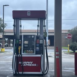 Murphy Express - Gasoline  pump