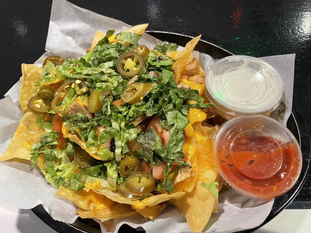 THE CORNER BAR & GRILL Updated October 2024 1751 Hill Rd N