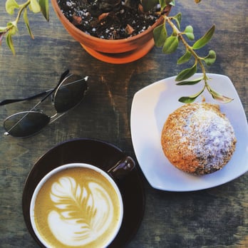 Firecreek Coffee - Coffee & Tea Near Me - Flagstaff, Arizona