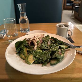 Oak & Honey - Green Goddess salad with chicken - Sandwiches Near Me - Chicago, Illinois Oak & Honey - Green Goddess salad with chicken - Sandwiches Near Me - Chicago, Illinois
