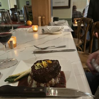 Nonni's Bistro - Roast beef tenderloin - Modern European Near Me - Pleasanton, California
