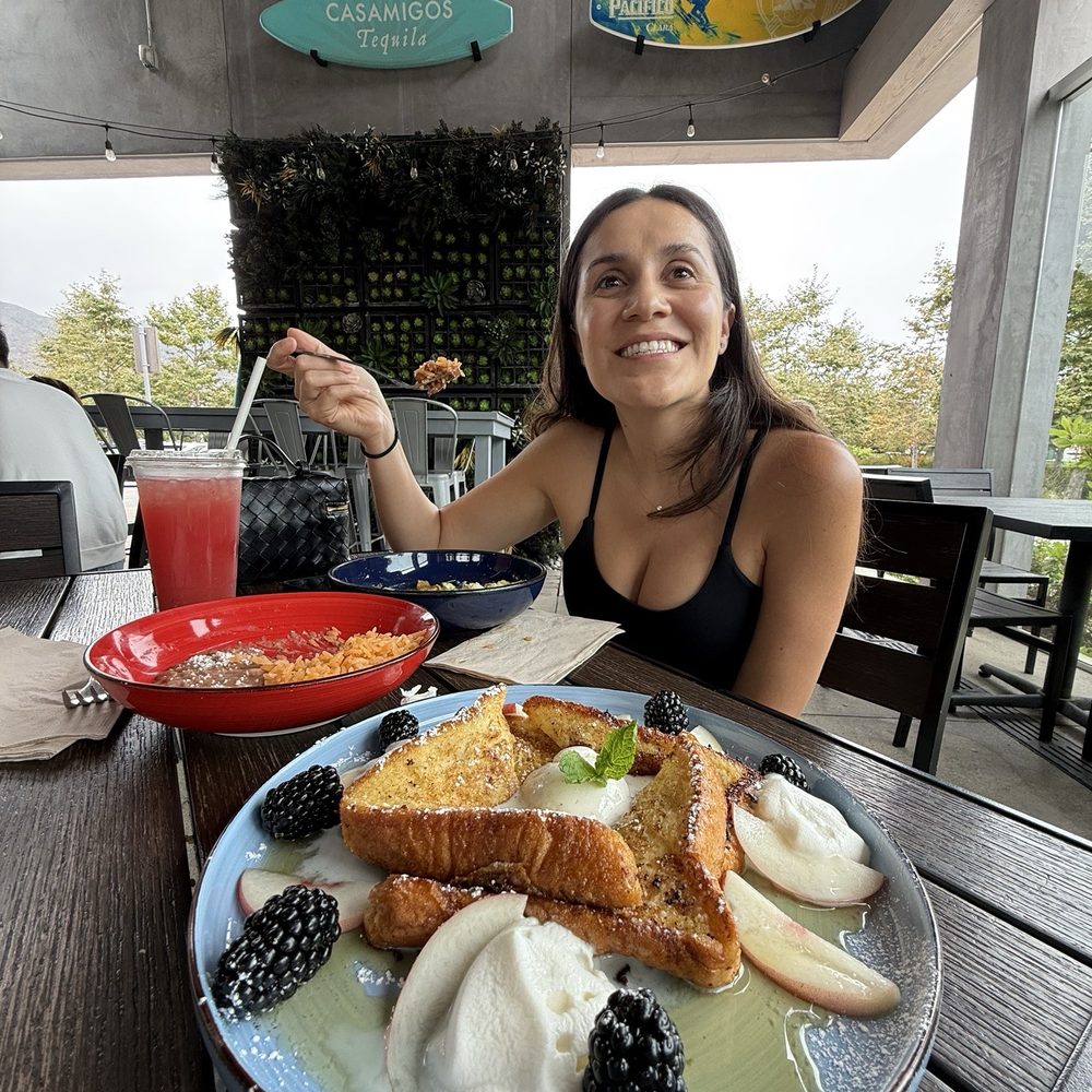 Howdy's Sonrisa Cafe - Cafes Near Me - Malibu, California Howdy's Sonrisa Cafe - Cafes Near Me - Malibu, California