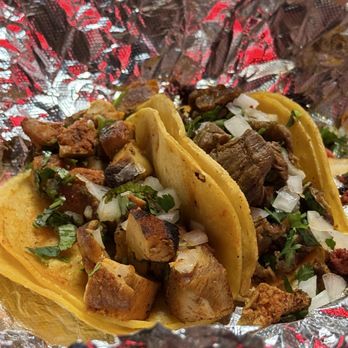 Tacos Madre - chicken, carne asada, and chorizo tacos - Mexican Near Me - Costa Mesa, California
