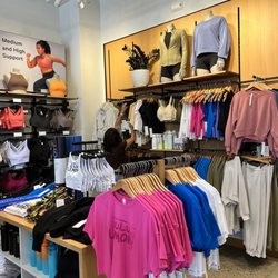 Lululemon