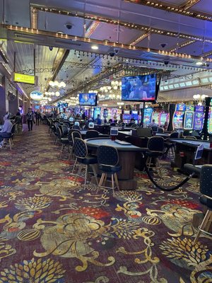 Four Queens Hotel & Casino by null